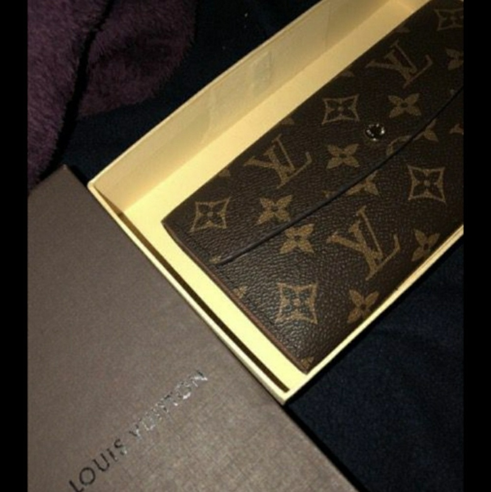 Authentic Louis Vuitton wallet
